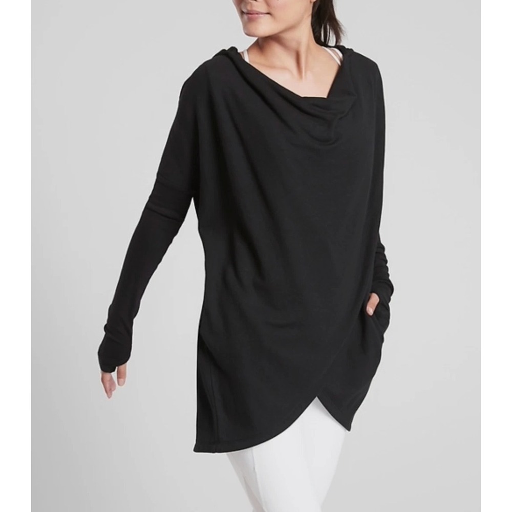 ATHLETA Purana Wrap Hooded Sweatshirt Womens XS Pullover Pockets Oversized Black